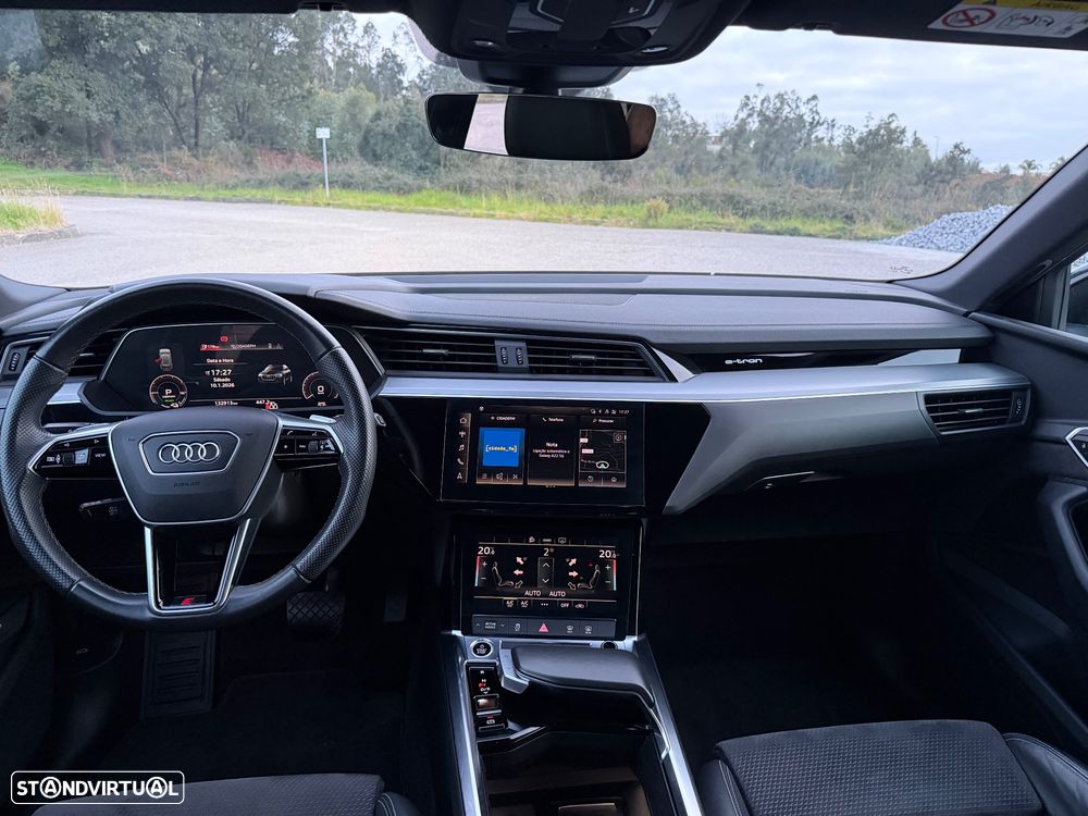 Audi e-tron 55 quattro S line - 29