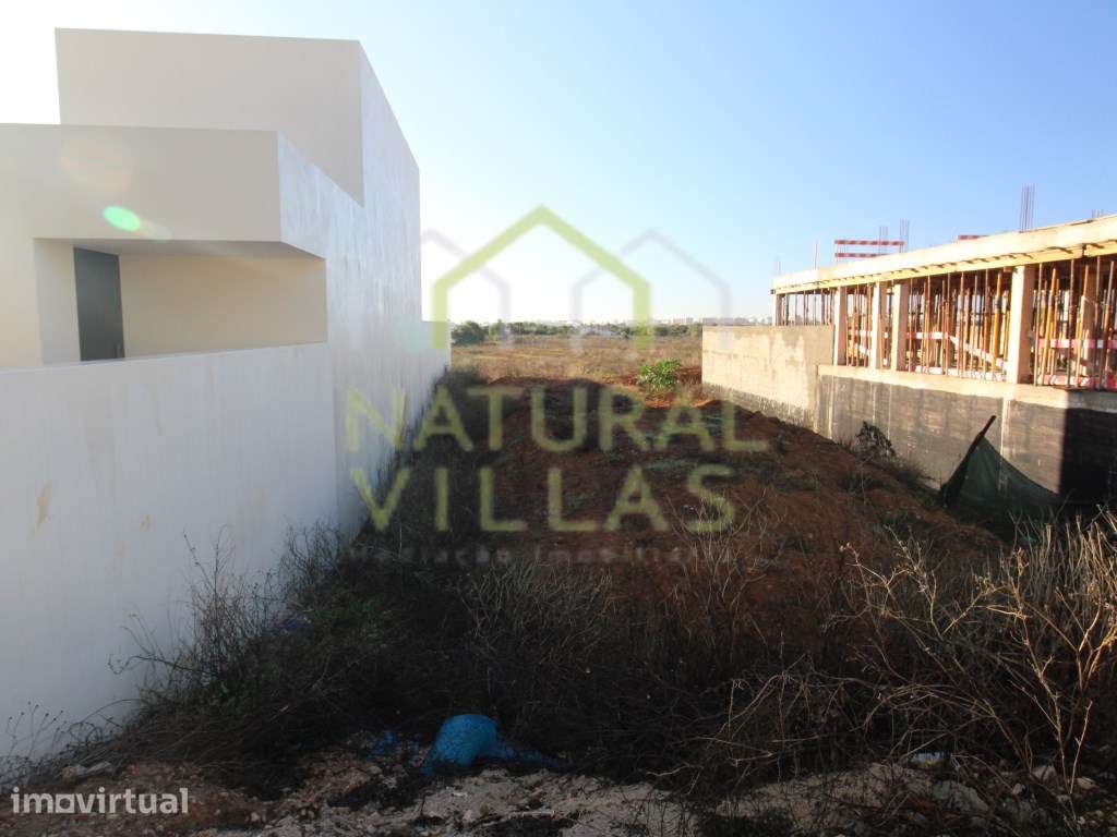 Lote para Moradia + Piscina em Conceição de Faro - Grande imagem: 3/7
