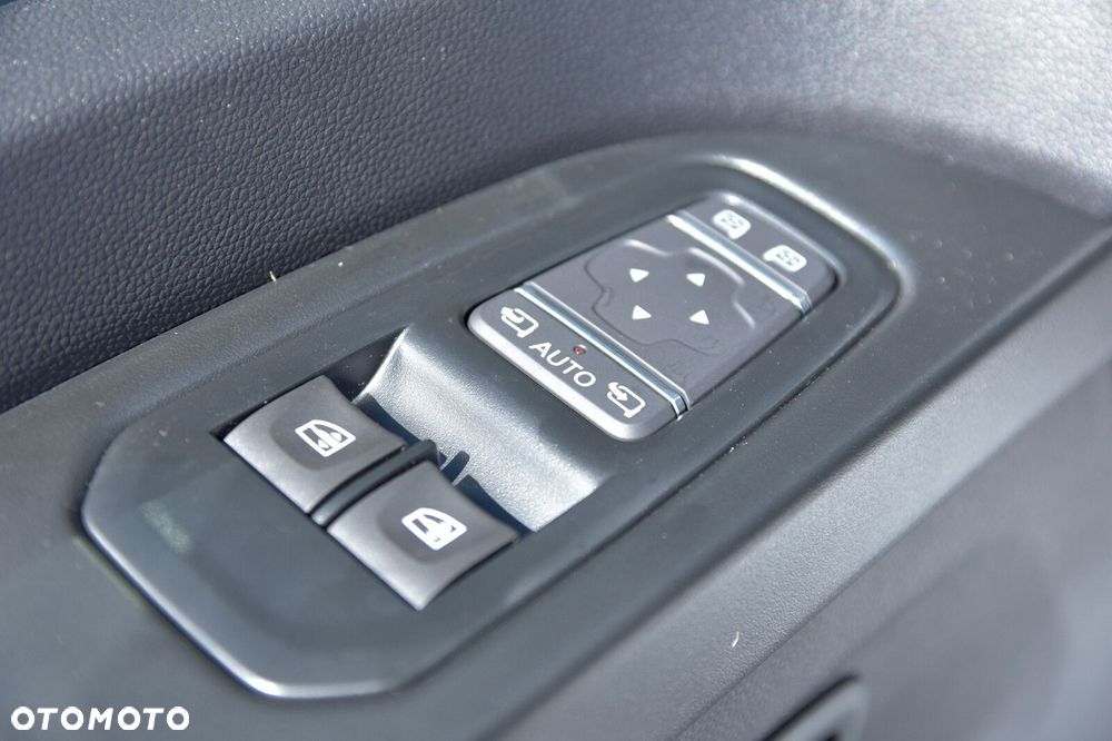 Renault Trafic Kombi 2.0 L2 Equilibre - 11