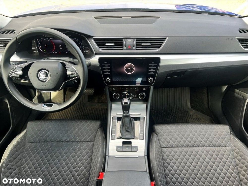 Skoda Superb 2.0 TDI SCR Ambition DSG - 16