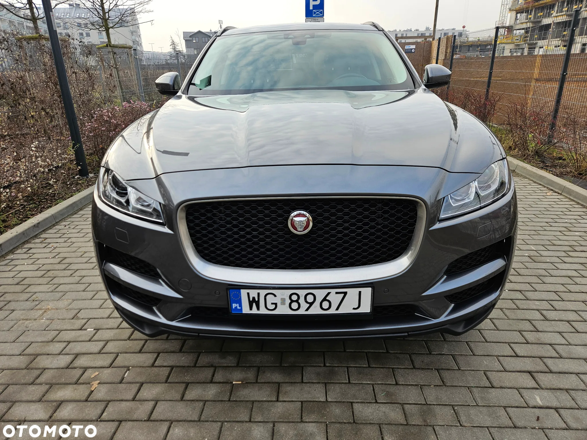 Jaguar F-Pace 30t AWD Prestige - 6