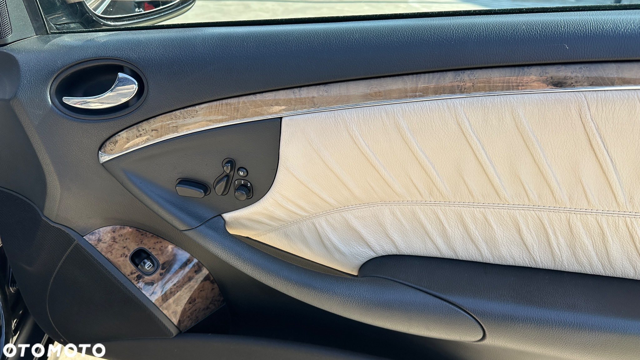 Mercedes-Benz CLK 350 Avantgarde - 11