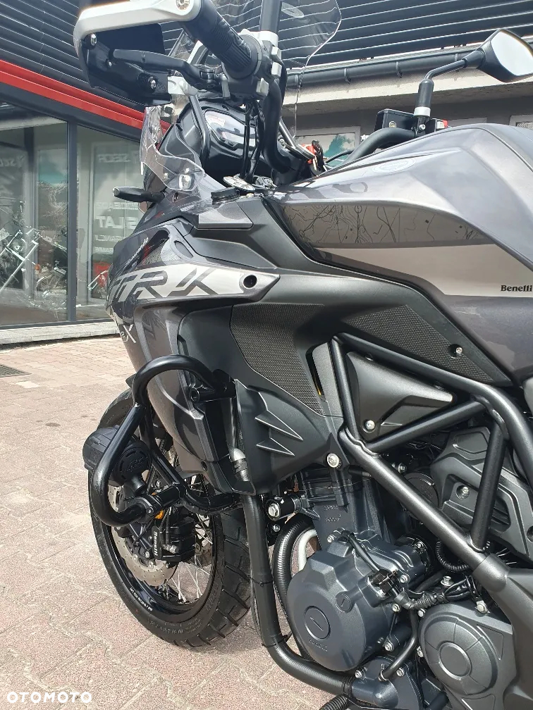 Benelli TRK 502X - 8