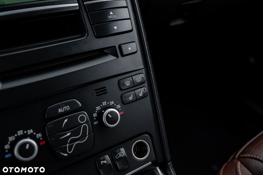 Volvo XC 90 D5 Sport - 30