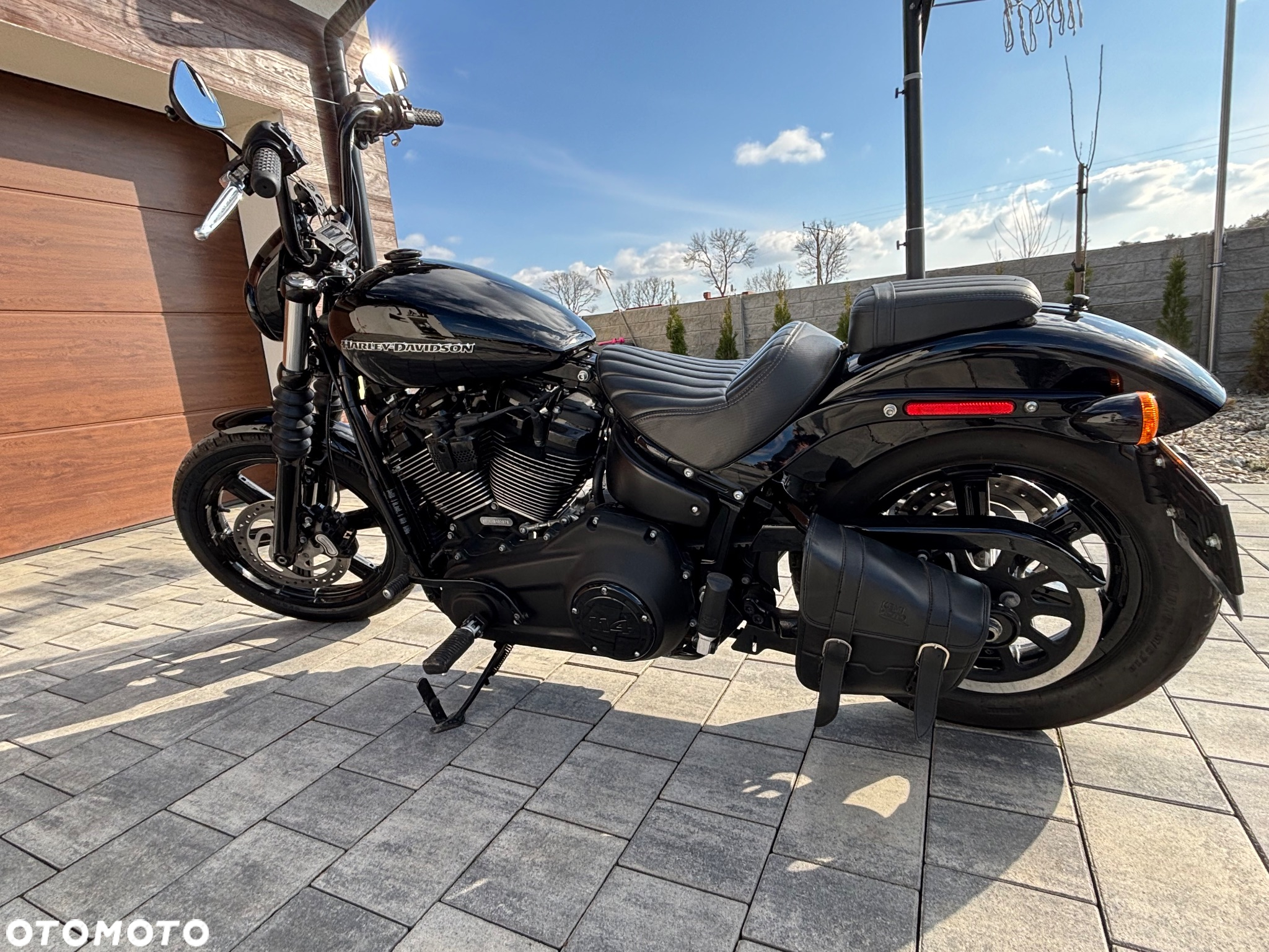 Harley-Davidson Softail Street Bob - 4