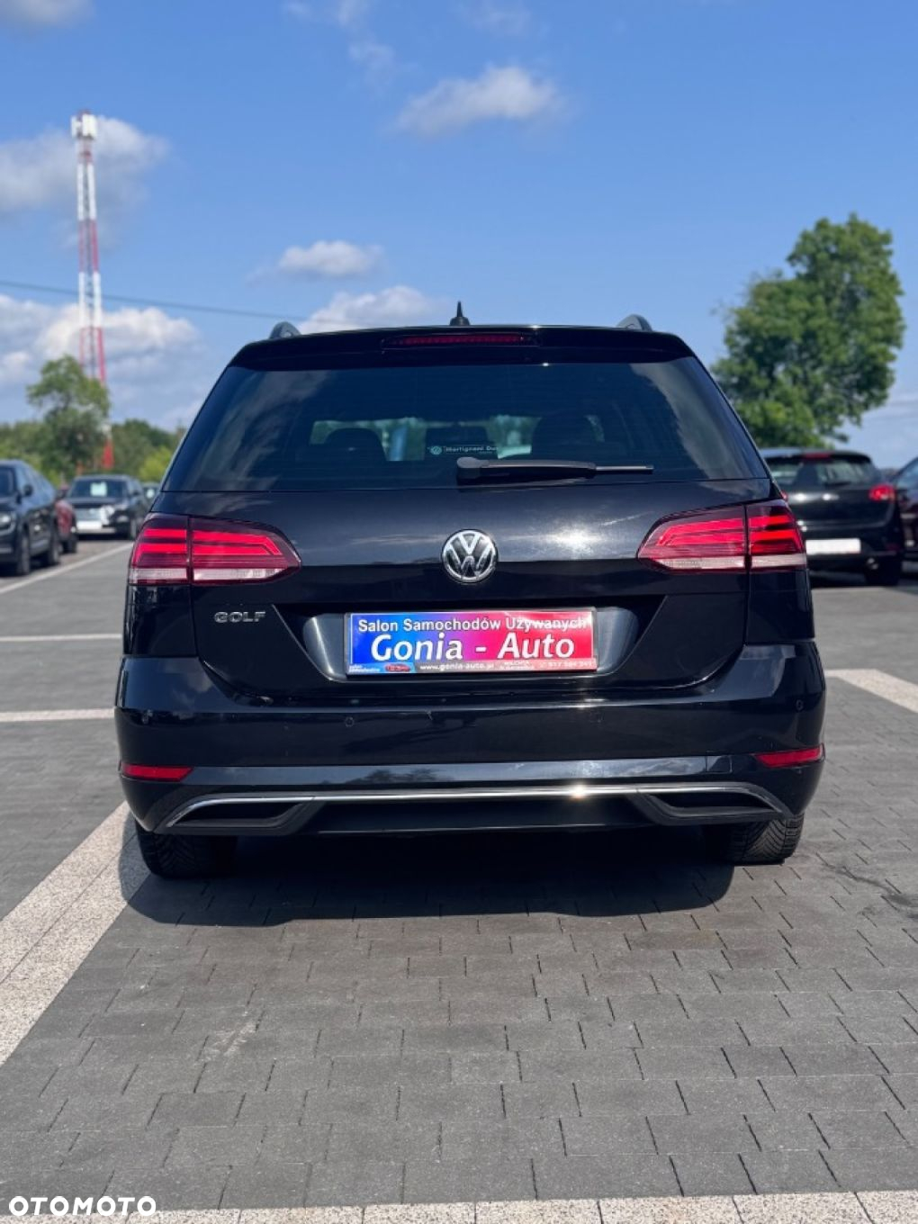 Volkswagen Golf - 4