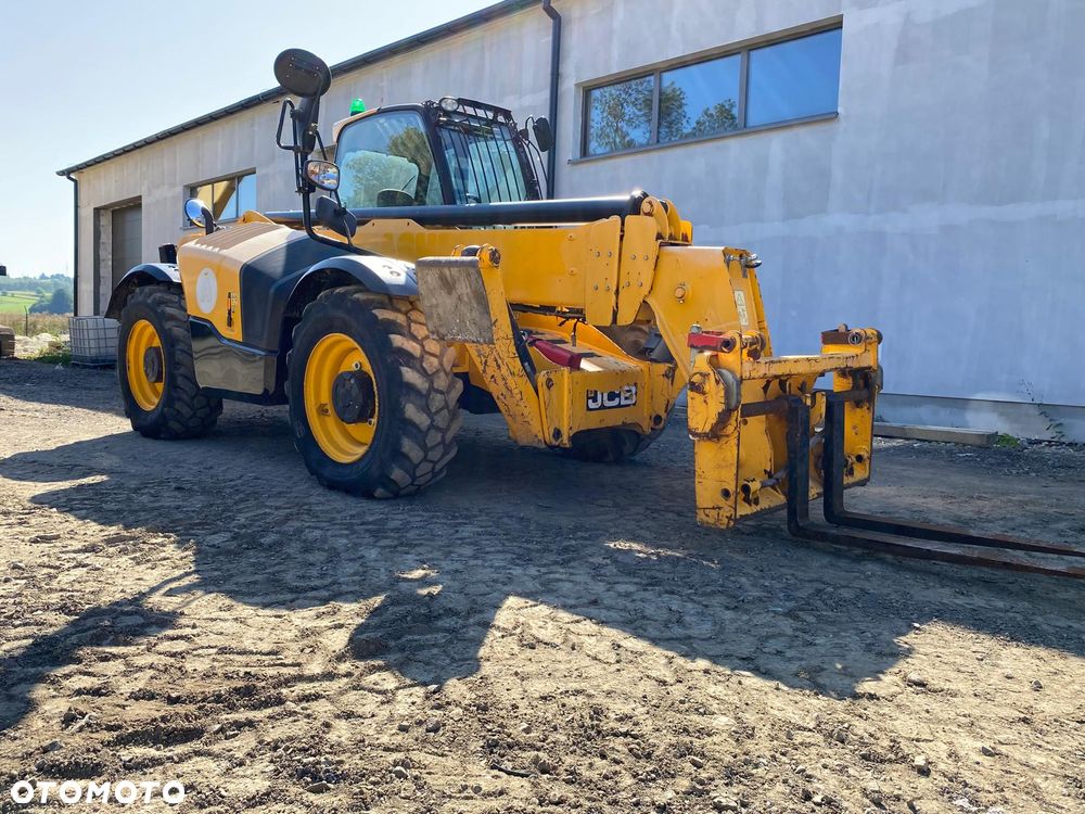 JCB 540-140