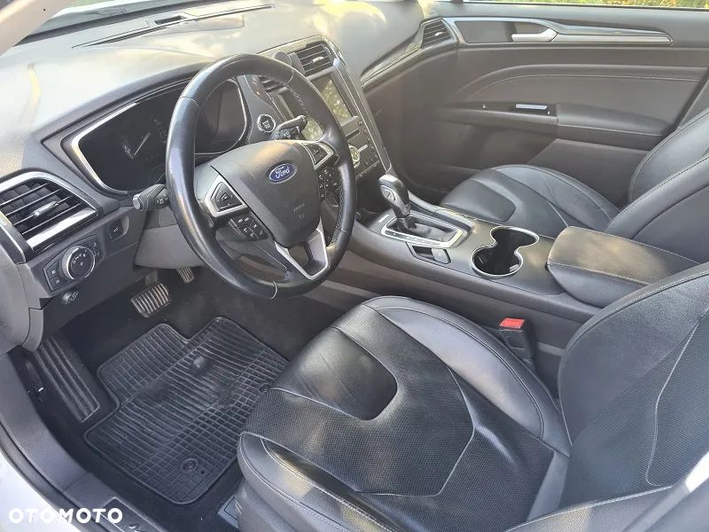 Ford Mondeo SW 2.0 Hybrid Titanium - 5