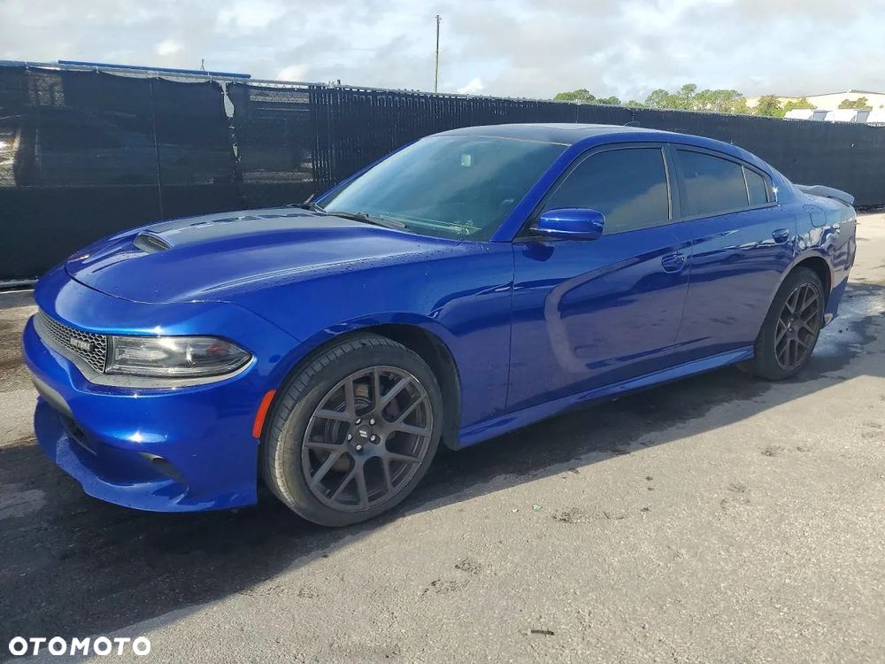 Dodge Charger 5.7 R/T - 1