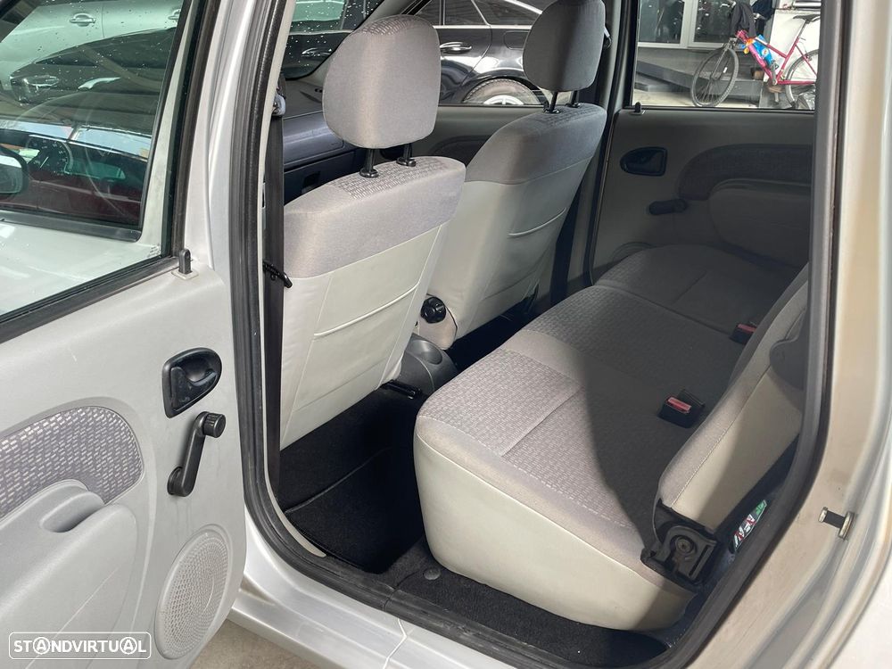 Dacia Logan MCV 1.5 dCi Confort 5L - 13