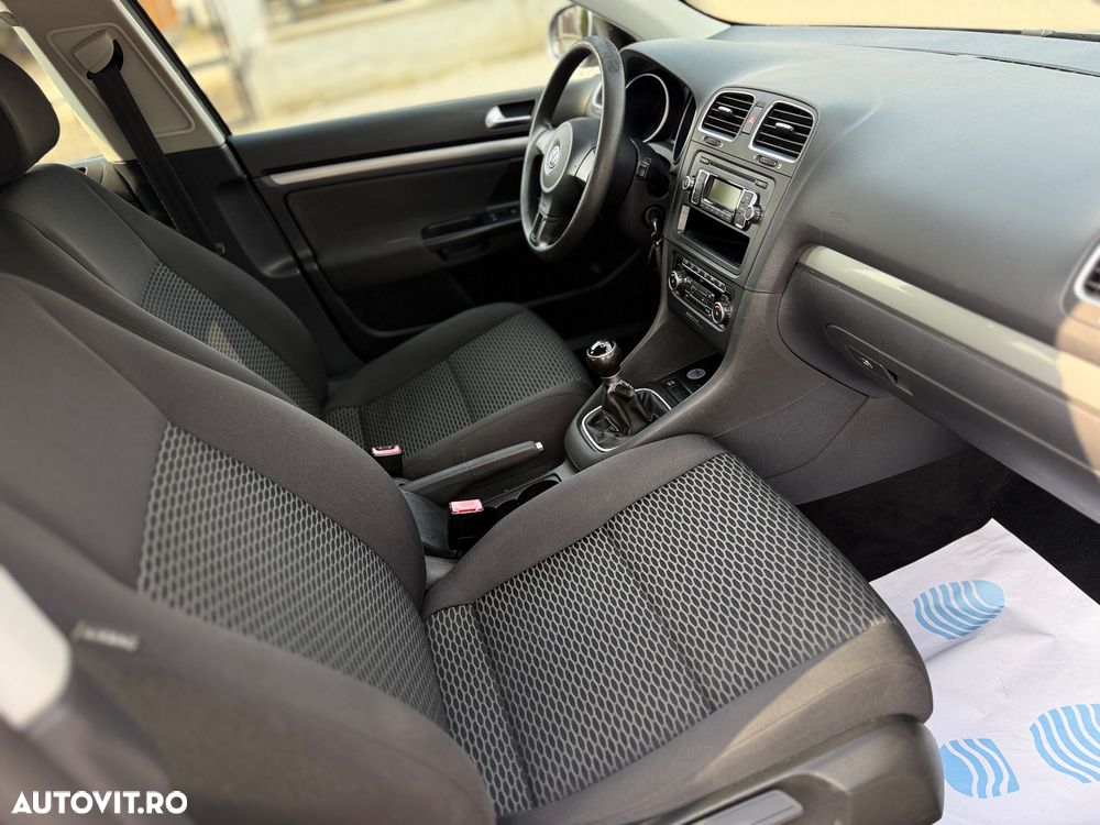 Volkswagen Golf 1.6 TDI BMT Comfortline - 7