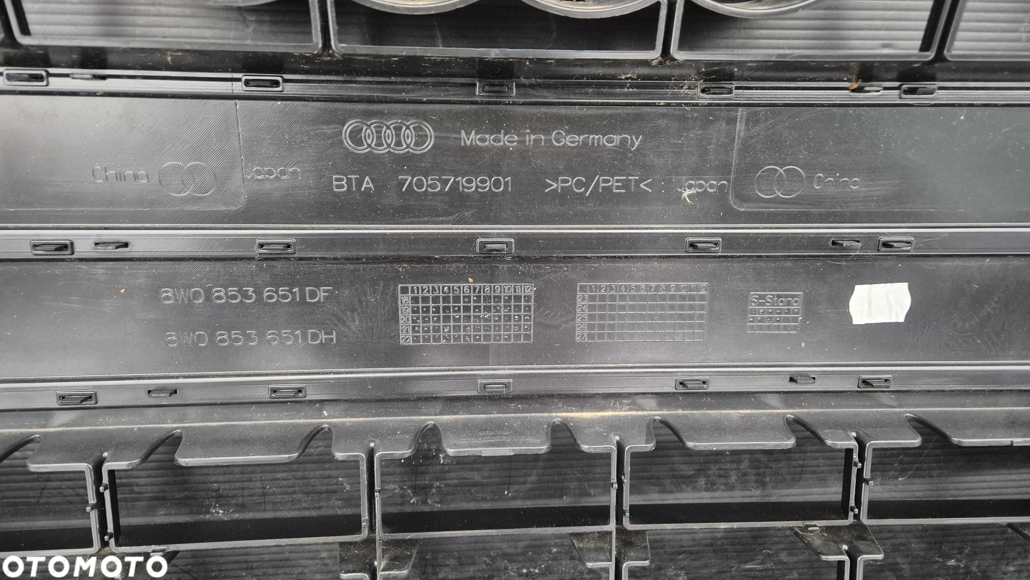 Atrapa chłodnicy GRILL Audi A4 B9 8W LIFT 19- OE 8W0 BLACK NOWY! - 8