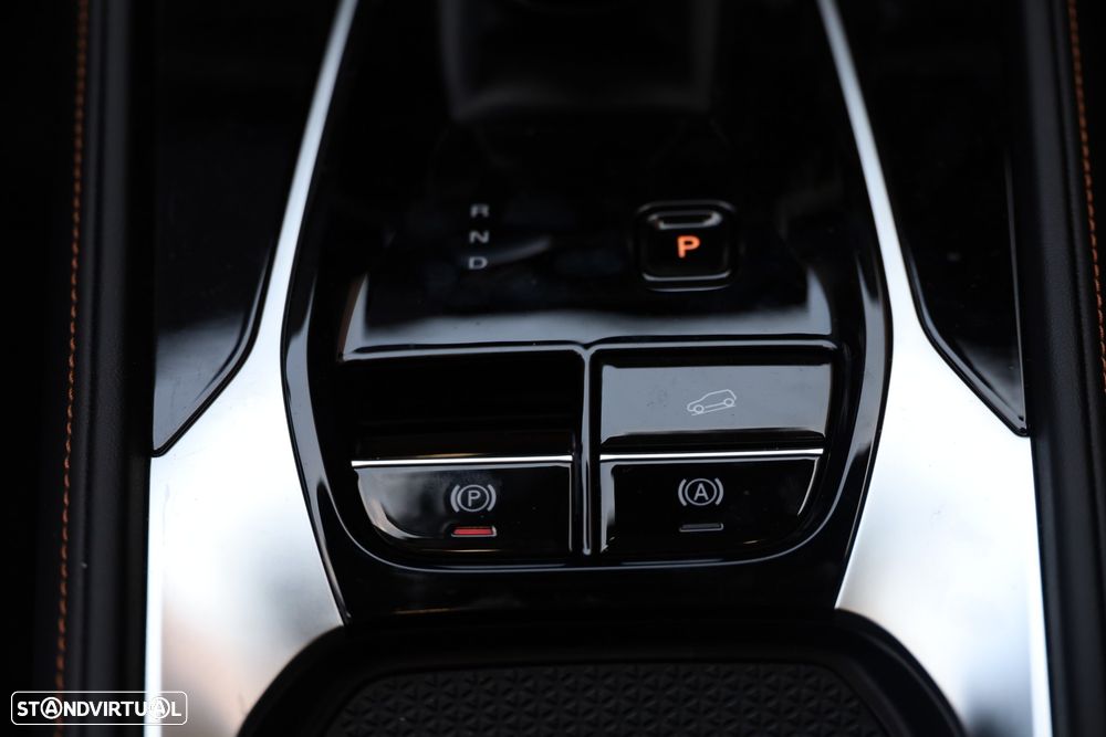 MG HS 1.5 Plug-in Hybrid Luxury - 19