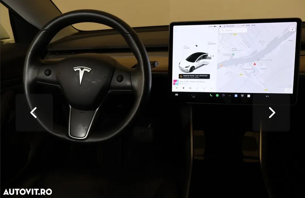 Tesla Model 3 - 12