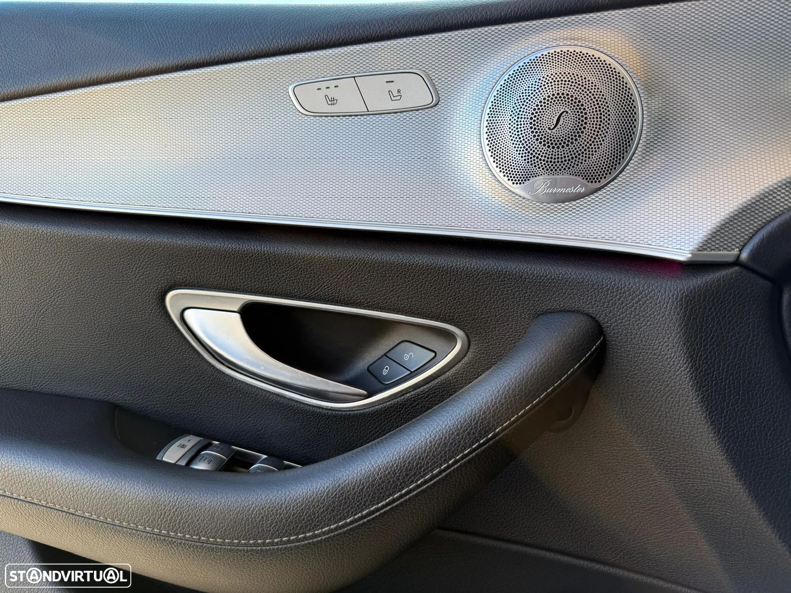 Mercedes-Benz E 200 d Exclusive Line - 25