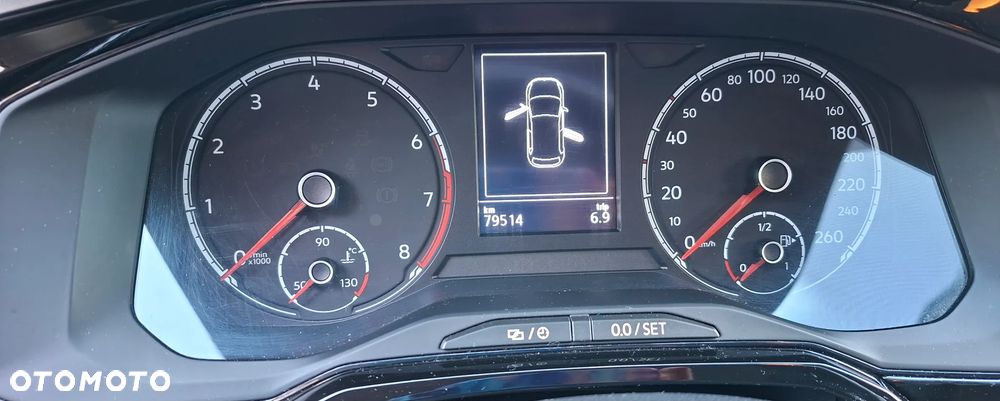 Volkswagen Polo 1.0 TSI Comfortline - 5