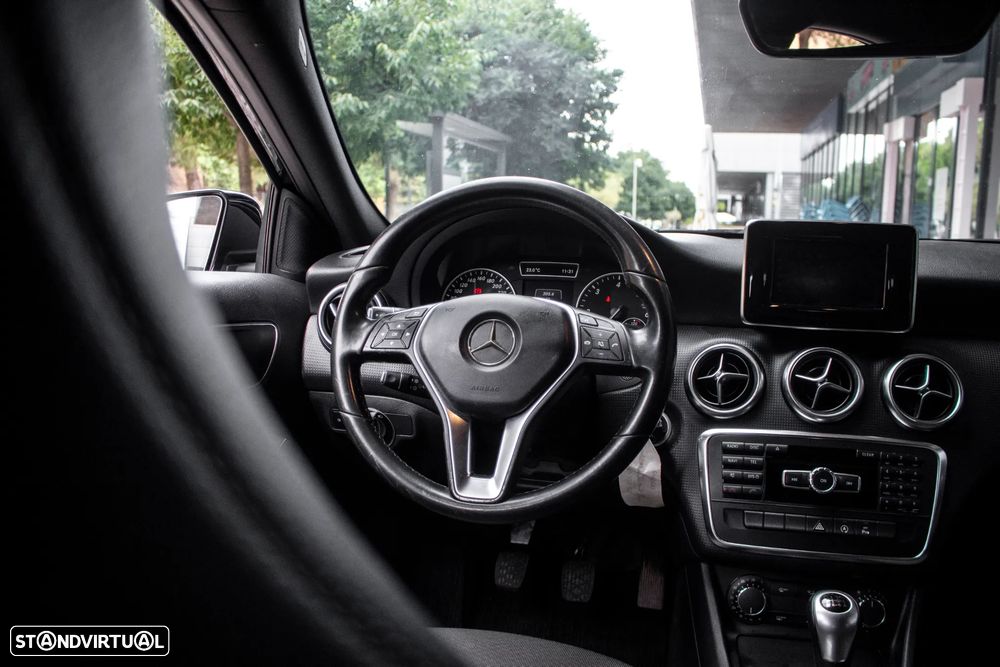 Mercedes-Benz A 180 CDI (BlueEFFICIENCY) - 31