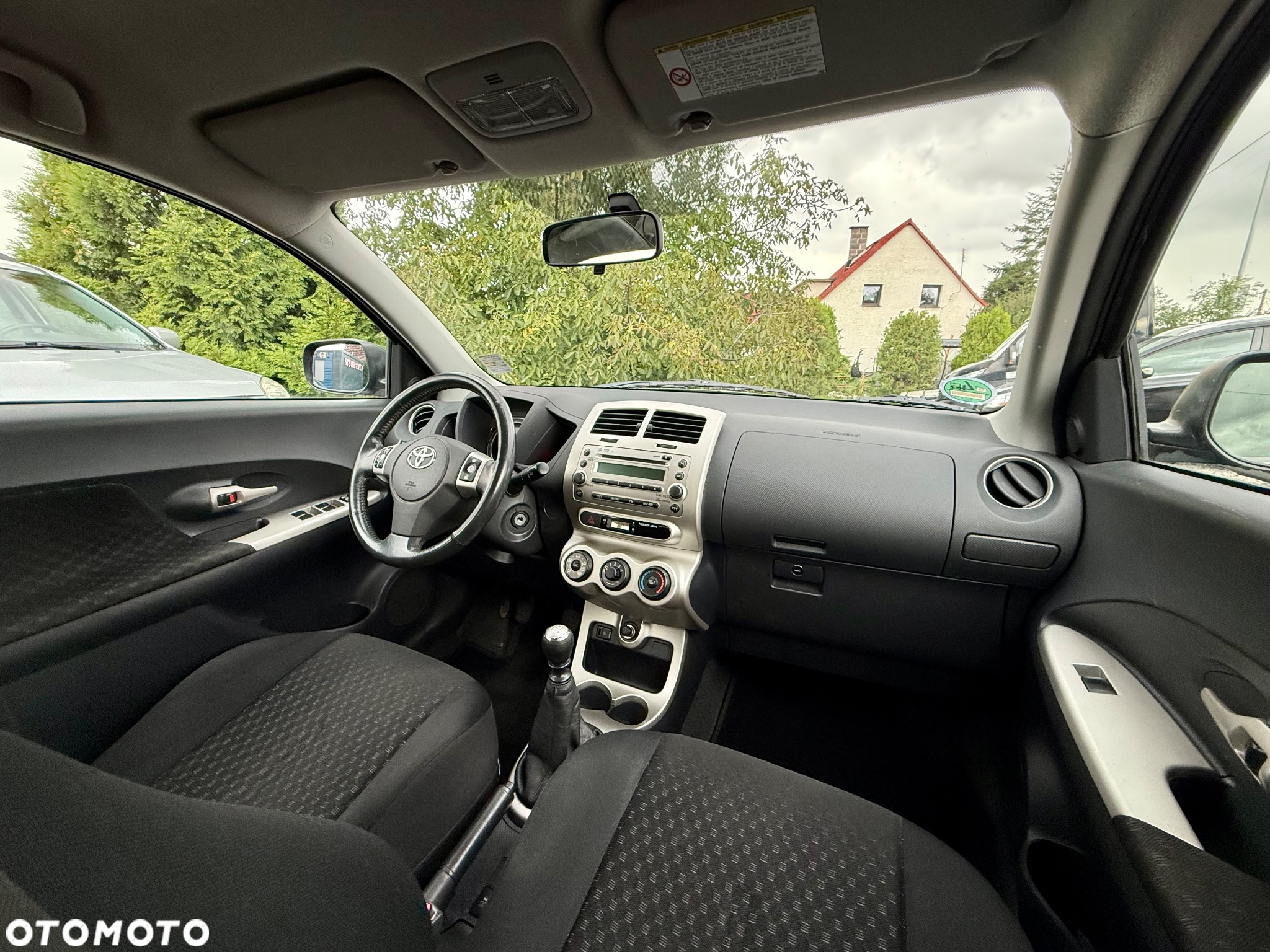 Toyota Urban Cruiser 1.33 4x2 Town - 21