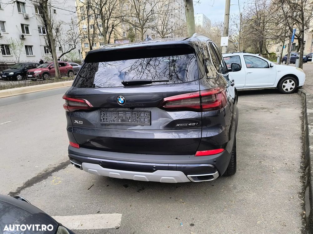 BMW X5 xDrive40i xLine - 11