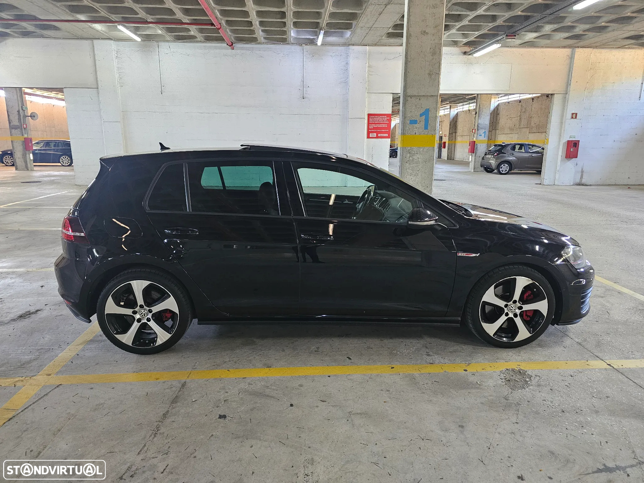 VW Golf 2.0 TSi GTi DSG Performance - 5