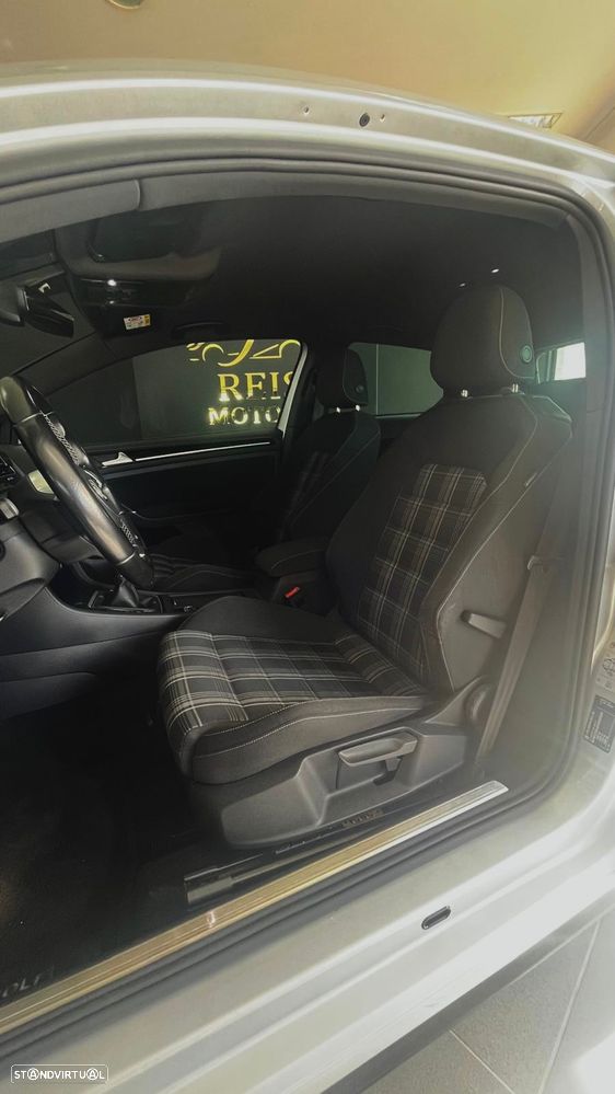 VW Golf 2.0 TDI GTD - 10