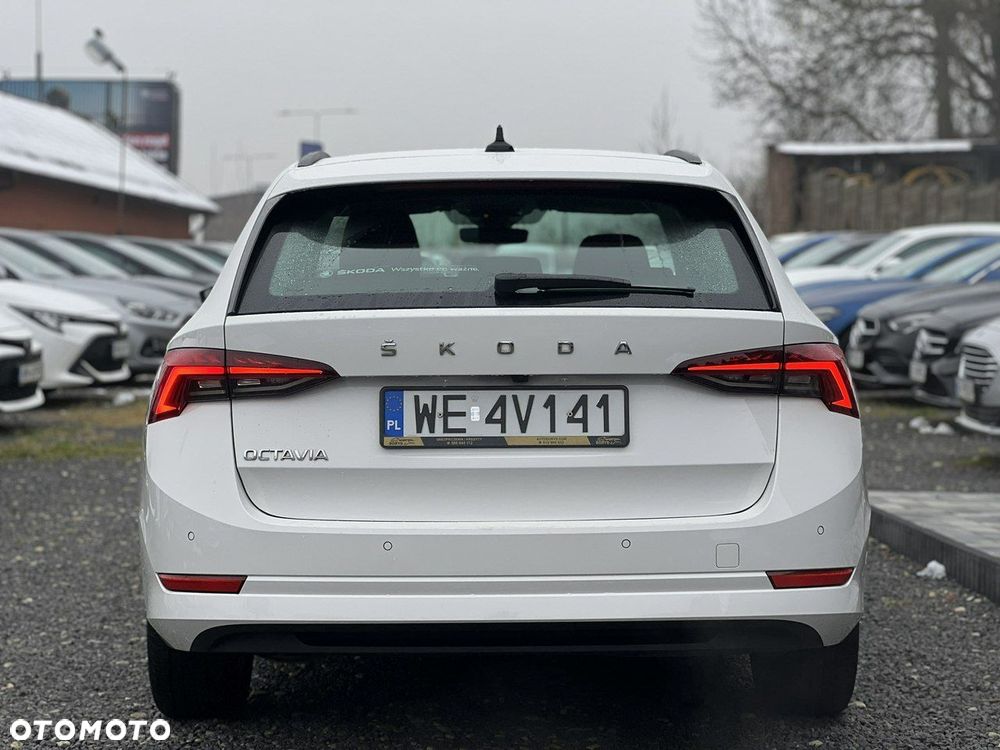 Skoda Octavia 2.0 TDI Ambition - 9