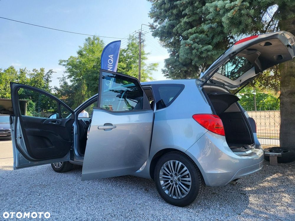 Opel Meriva - 10