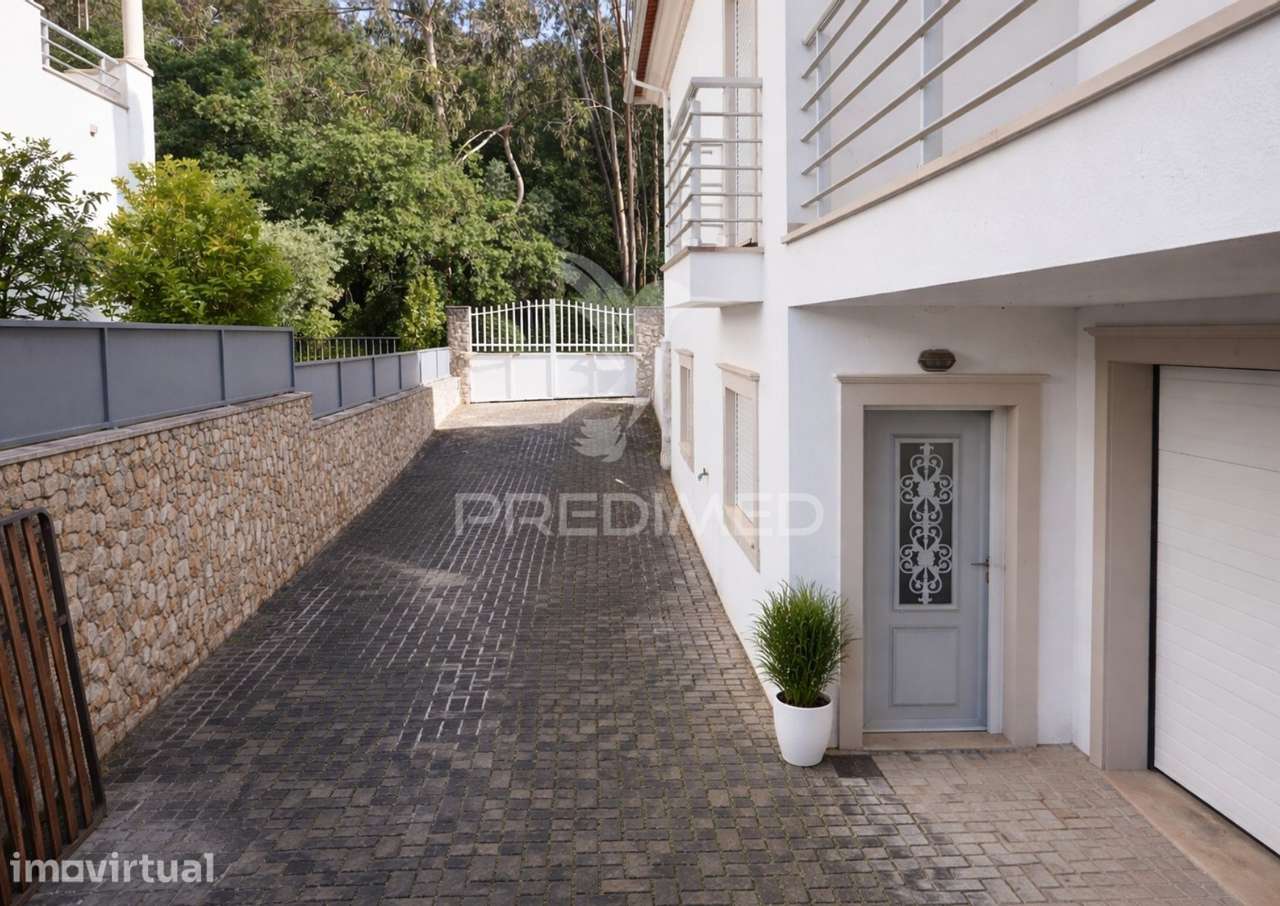 Moradia independente T5 | 600 m² de Exclusividade, Conforto e Priva... - Grande imagem: 3/24