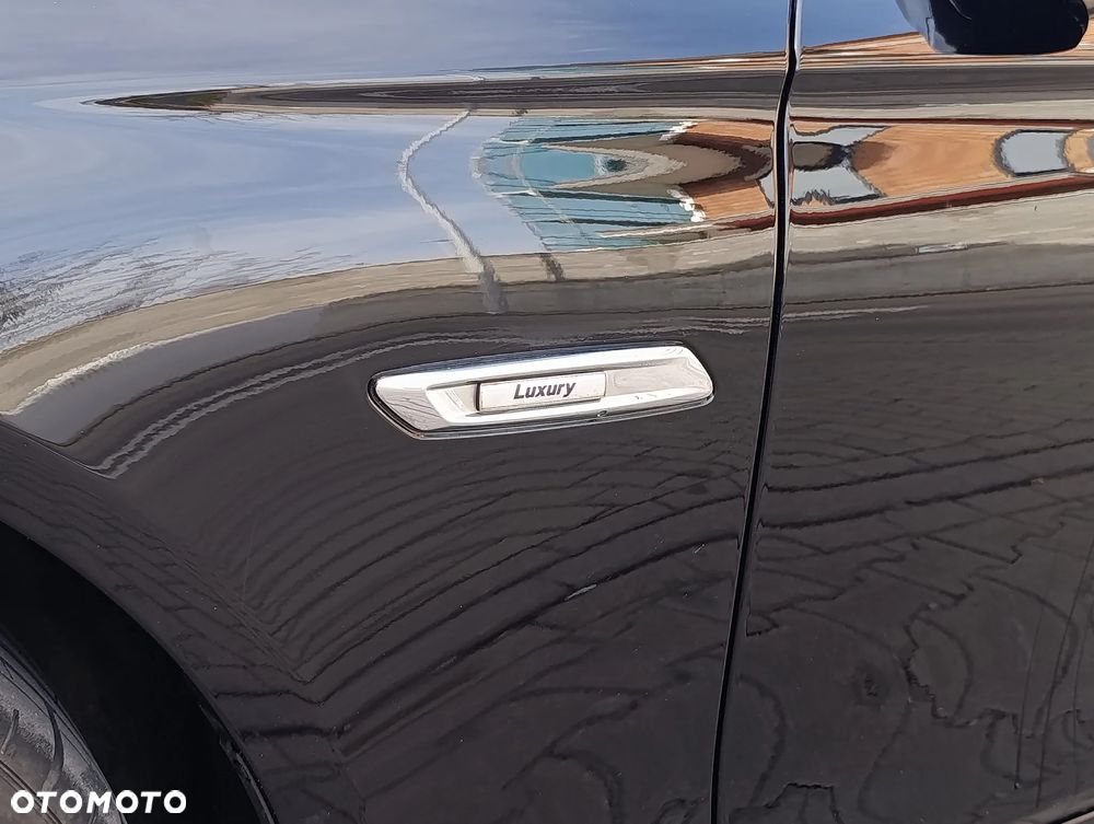 BMW Seria 5 520d Luxury Line - 28