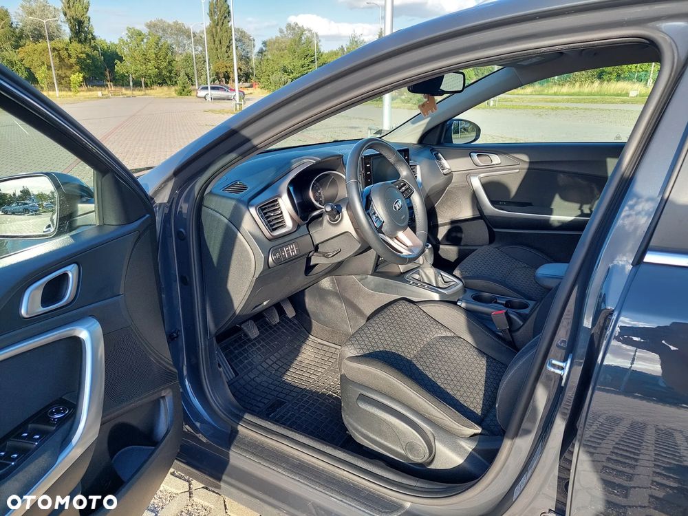 Kia Ceed 1.6 CRDi mHEV M - 15