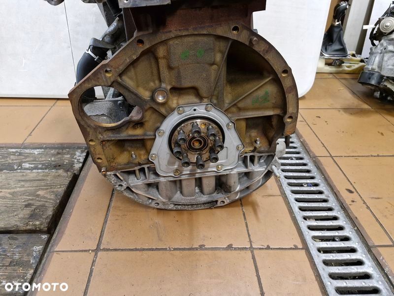 RENAULT LAGUNA 3 III 2.0 DCI GT SILNIK SŁUPEK M9RL816 - 9