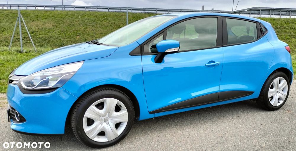 Renault Clio 1.2 16V Exception - 12