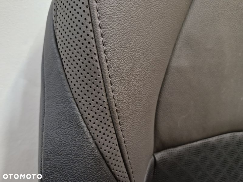 TOYOTA C-HR CHR FOTEL PASAŻERA PRAWY PRZÓD SKÓRA EUROPA - 5