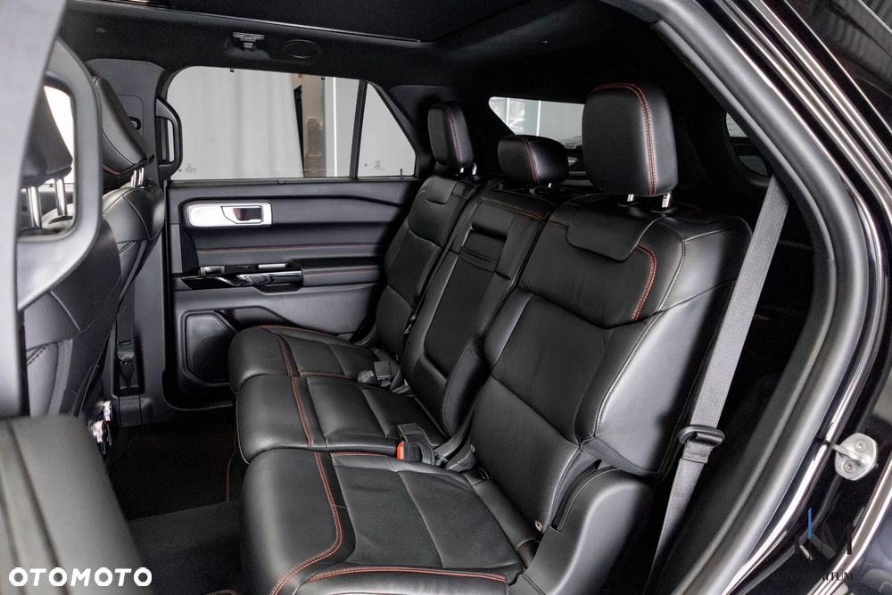 Ford Explorer 3.0 EcoBoost PHEV 4WD ST-Line - 17