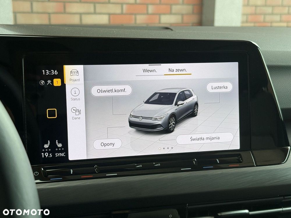 Volkswagen Golf 1.5 eTSI EVO Style DSG - 29