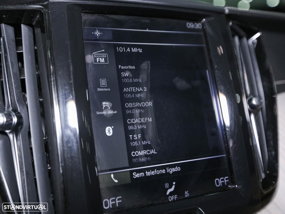 Volvo XC 60 2.0 T8 PHEV Inscription AWD - 26