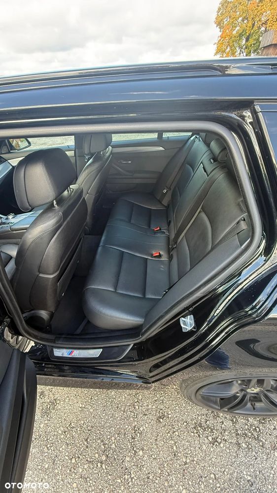 BMW Seria 5 535i xDrive - 10