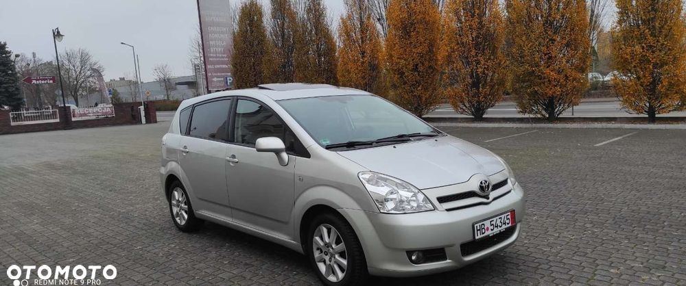 Toyota Corolla Verso - 10