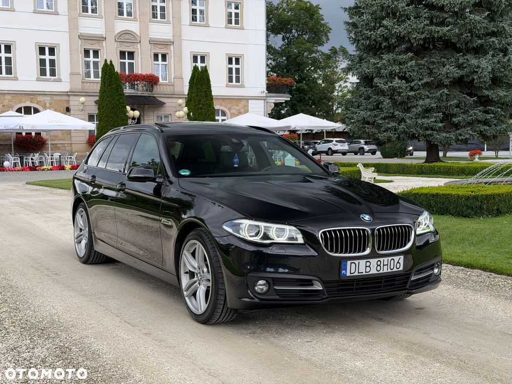 BMW Seria 5 530d xDrive Modern Line - 3