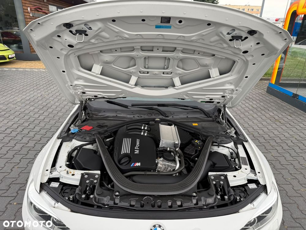 BMW M4 - 12