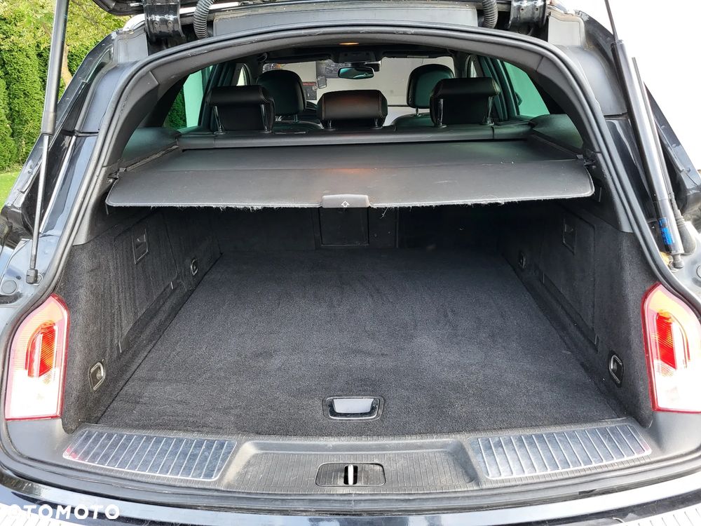 Opel Insignia 2.0 SIDI Turbo 4x4 Sport - 13