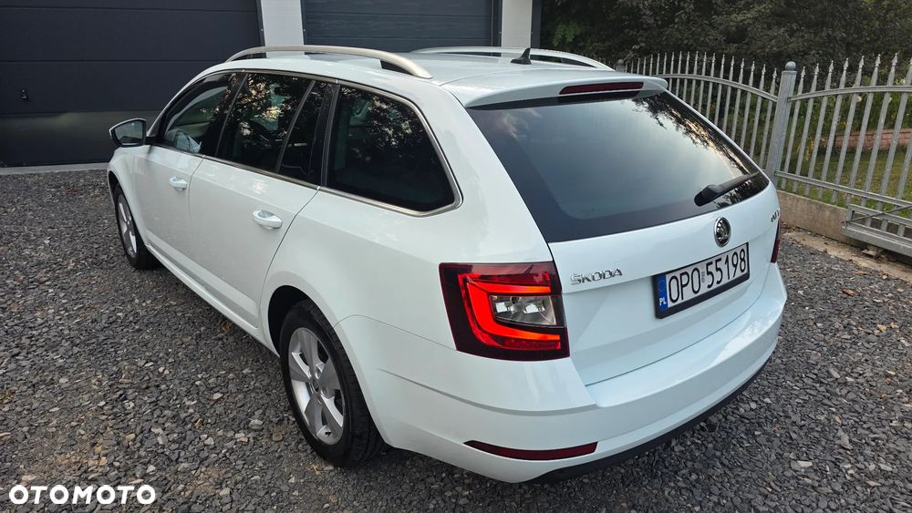 Skoda Octavia 1.6 TDI SCR Business - 6