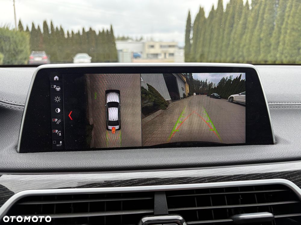 BMW Seria 7 750Li Edition Exclusive - 23