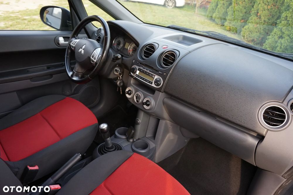 Mitsubishi Colt 1.3 ClearTec Invite - 27