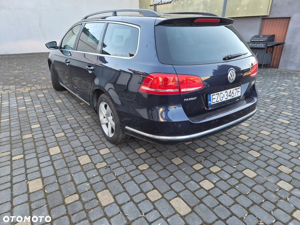 Volkswagen Passat 2.0 TDI Individual Chrom - 6
