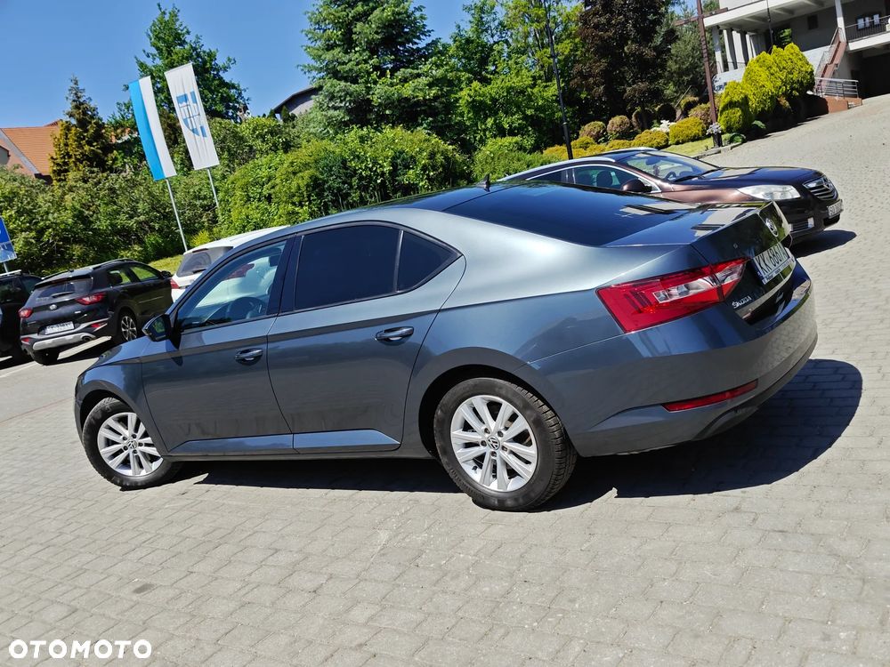 Skoda Superb 1.8 TSI Ambition - 2