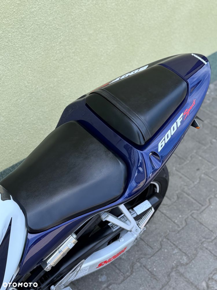 Honda CBR - 33