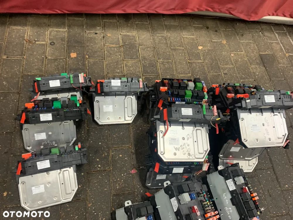 skrzynka przod modul sam mercedes w216 w221 nr 221540...... - 1