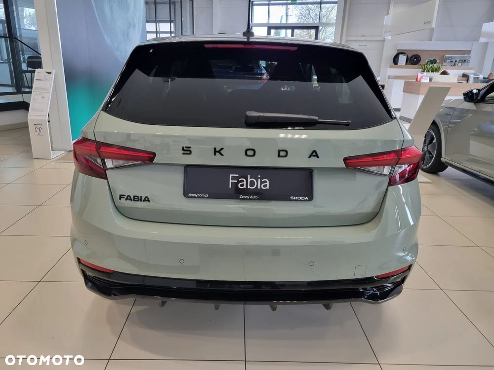 Skoda Fabia 1.5 TSI Monte Carlo DSG - 9
