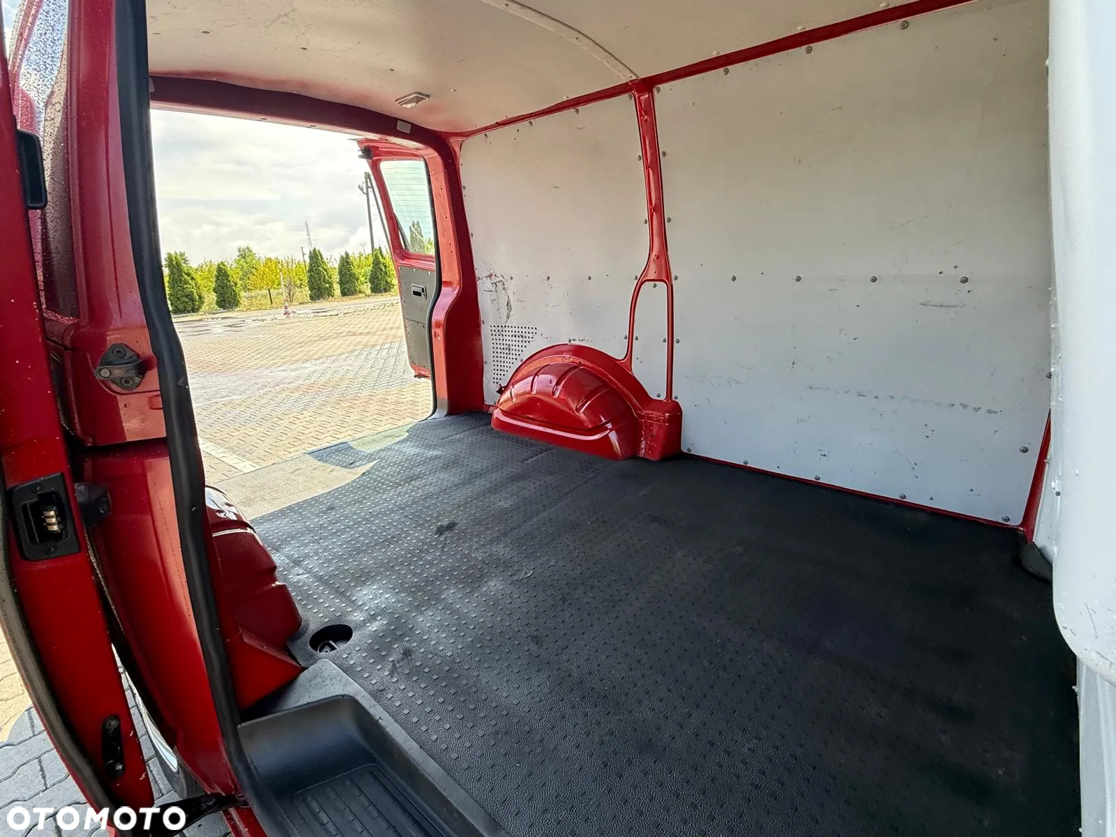 Volkswagen TRANSPORTER T5 - 14
